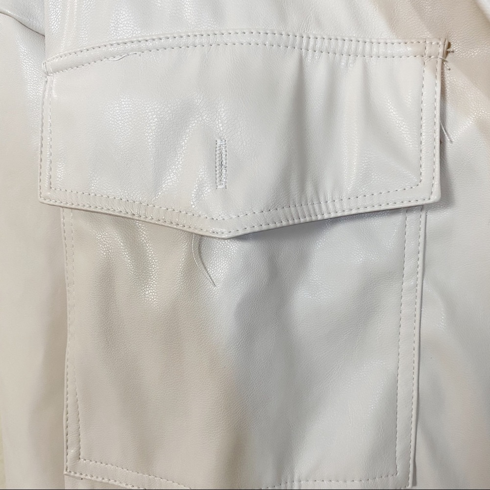 PRETTY LITTLE THING Petite Cream Oversized Dress - Picture 6 of 11